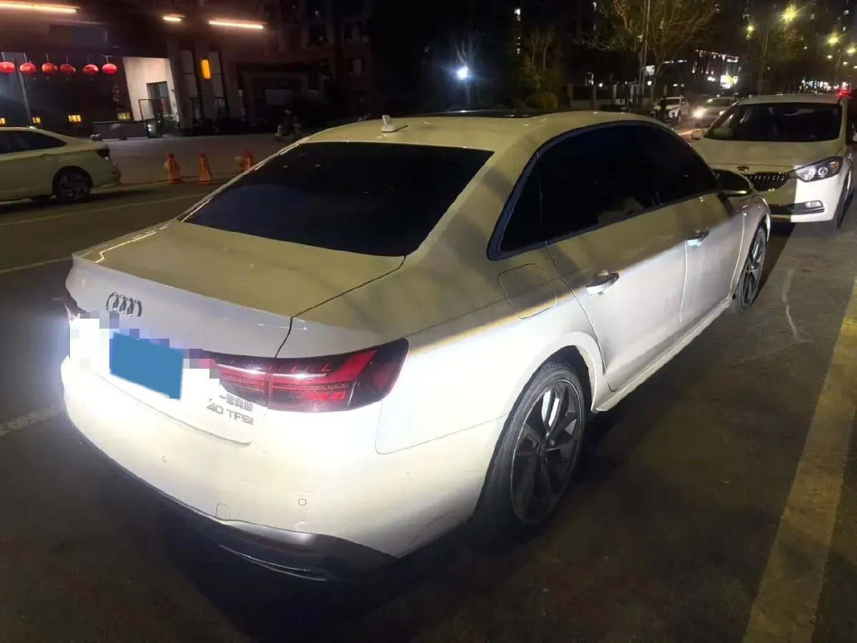 2020 Audi A4L 2.0T 190HP L4 7DCT,autocango,china used car exporter,china ev exporter,chinese used car exporter,chinese used ev exporter