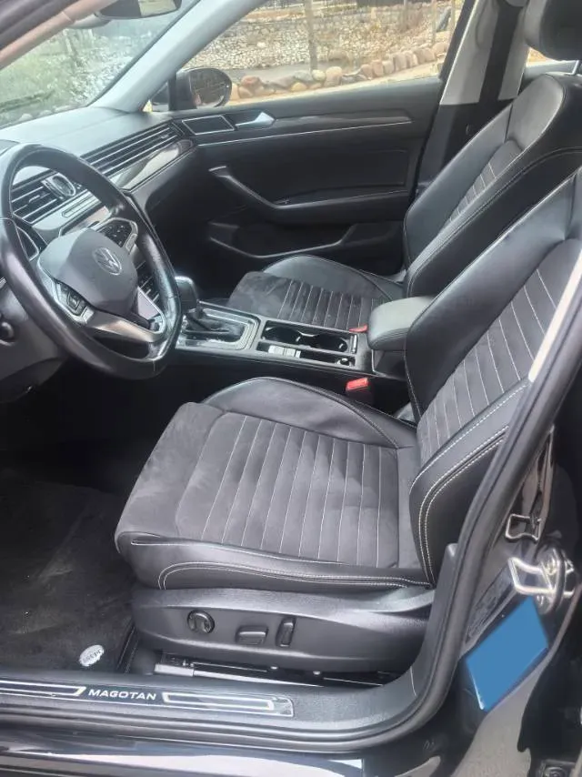 2020 Volkswagen Magotan 2.0T 186HP L4 7DCT,autocango,china used car exporter,china ev exporter,chinese used car exporter,chinese used ev exporter