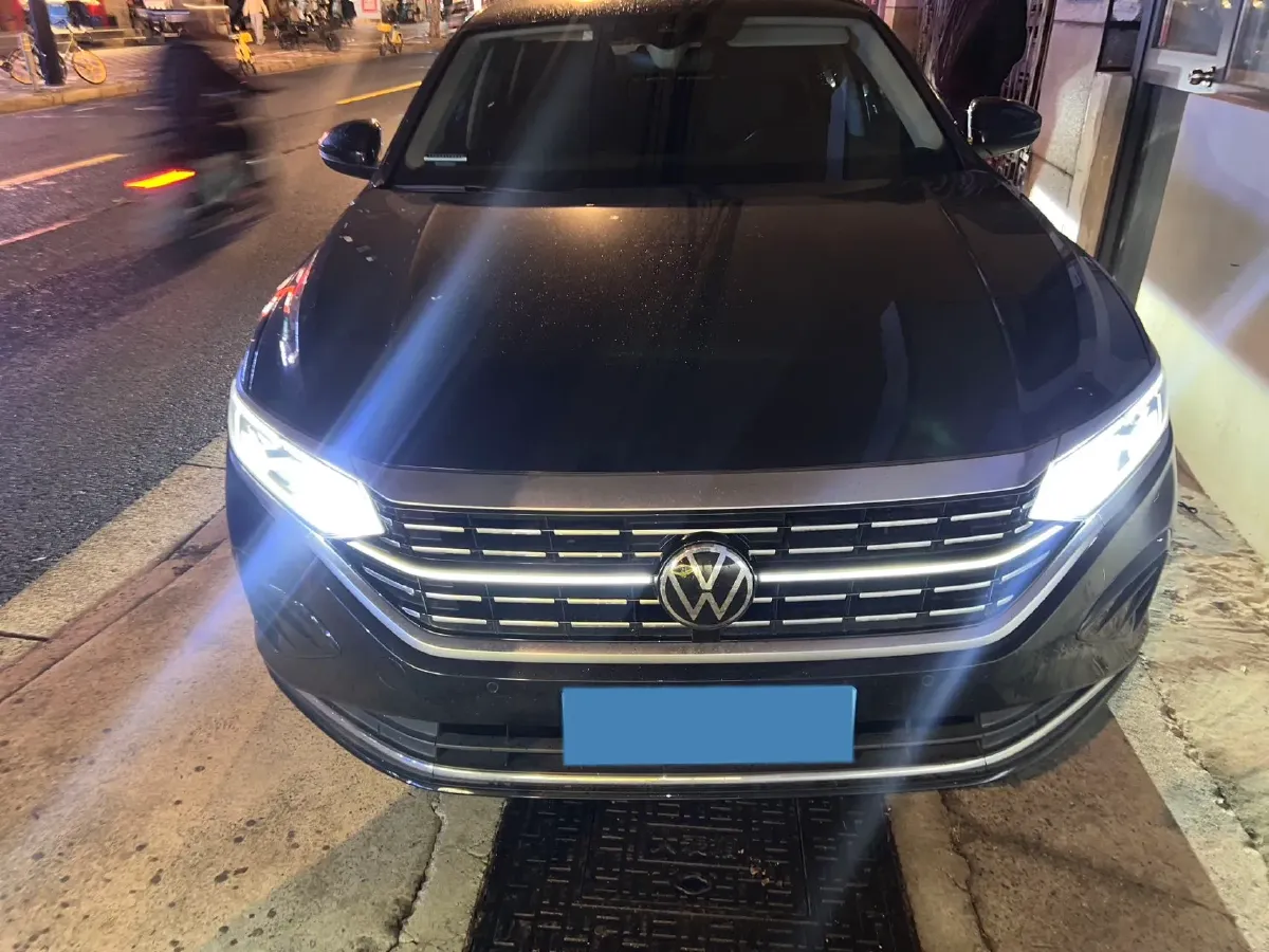 2022 Xpeng P7 BEV 60.2KWH,autocango,china used car exporter,china ev exporter,chinese used car exporter,chinese used ev exporter