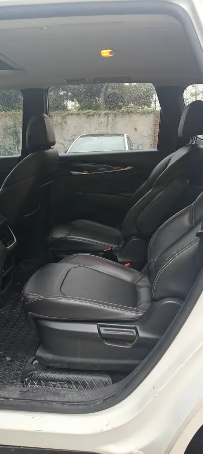 2022 MAXUS G50 1.5T 169HP L4 7DCT,autocango,china used car exporter,china ev exporter,chinese used car exporter,chinese used ev exporter