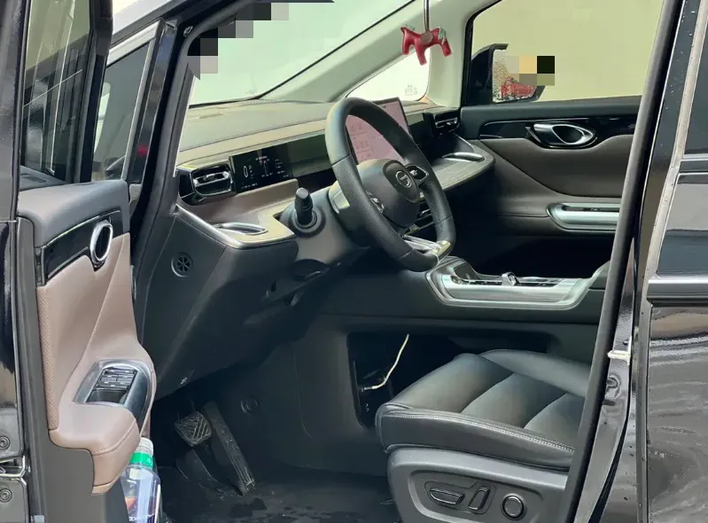 2024 GAC Trumpchi E8 2.0L 140HP L4 2DHT Hybrid,autocango,china used car exporter,china ev exporter,chinese used car exporter,chinese used ev exporter