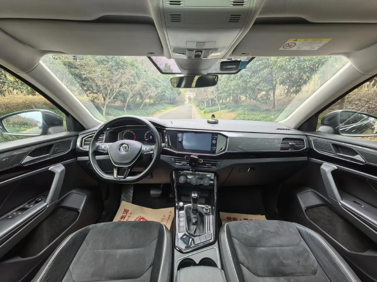 2019 Volkswagen Tayron 2.0T 186HP L4 7DCT,autocango,china used car exporter,china ev exporter,chinese used car exporter,chinese used ev exporter