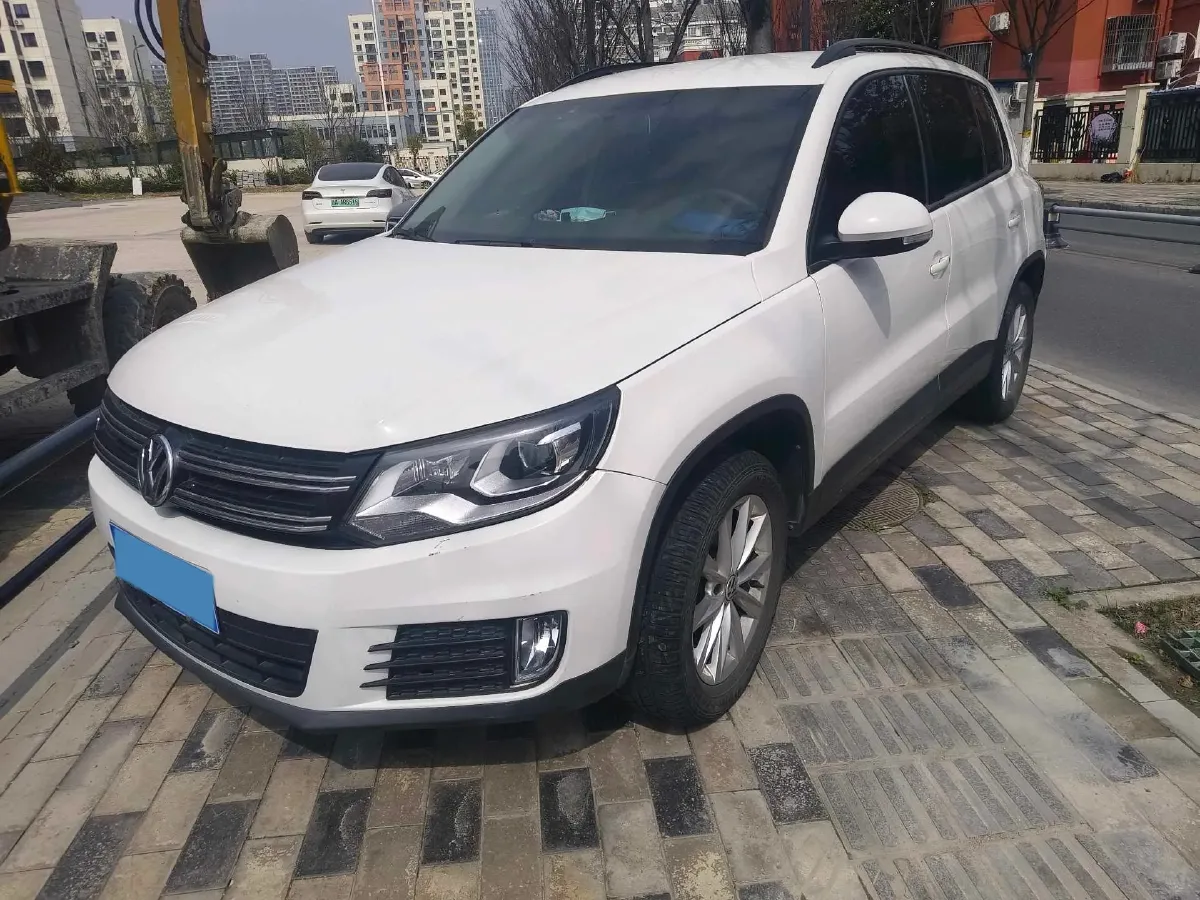 2016 Volkswagen Touran 1.4T 150HP L4 7DCT,autocango,china used car exporter,china ev exporter,chinese used car exporter,chinese used ev exporter