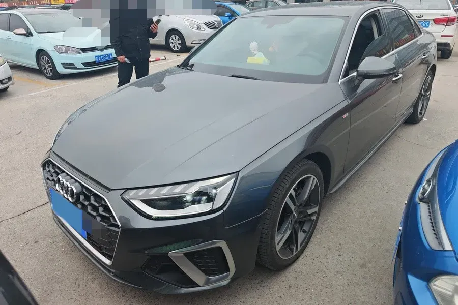 2020 Audi A4L 2.0T 190HP L4 7DCT,autocango,china used car exporter,china ev exporter,chinese used car exporter,chinese used ev exporter