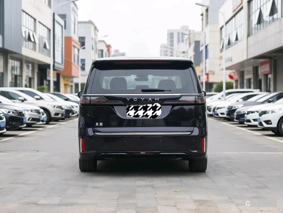 2024 Voyah Dream 1.5T 150HP L4 PHEV 43KWH,autocango,china used car exporter,china ev exporter,chinese used car exporter,chinese used ev exporter