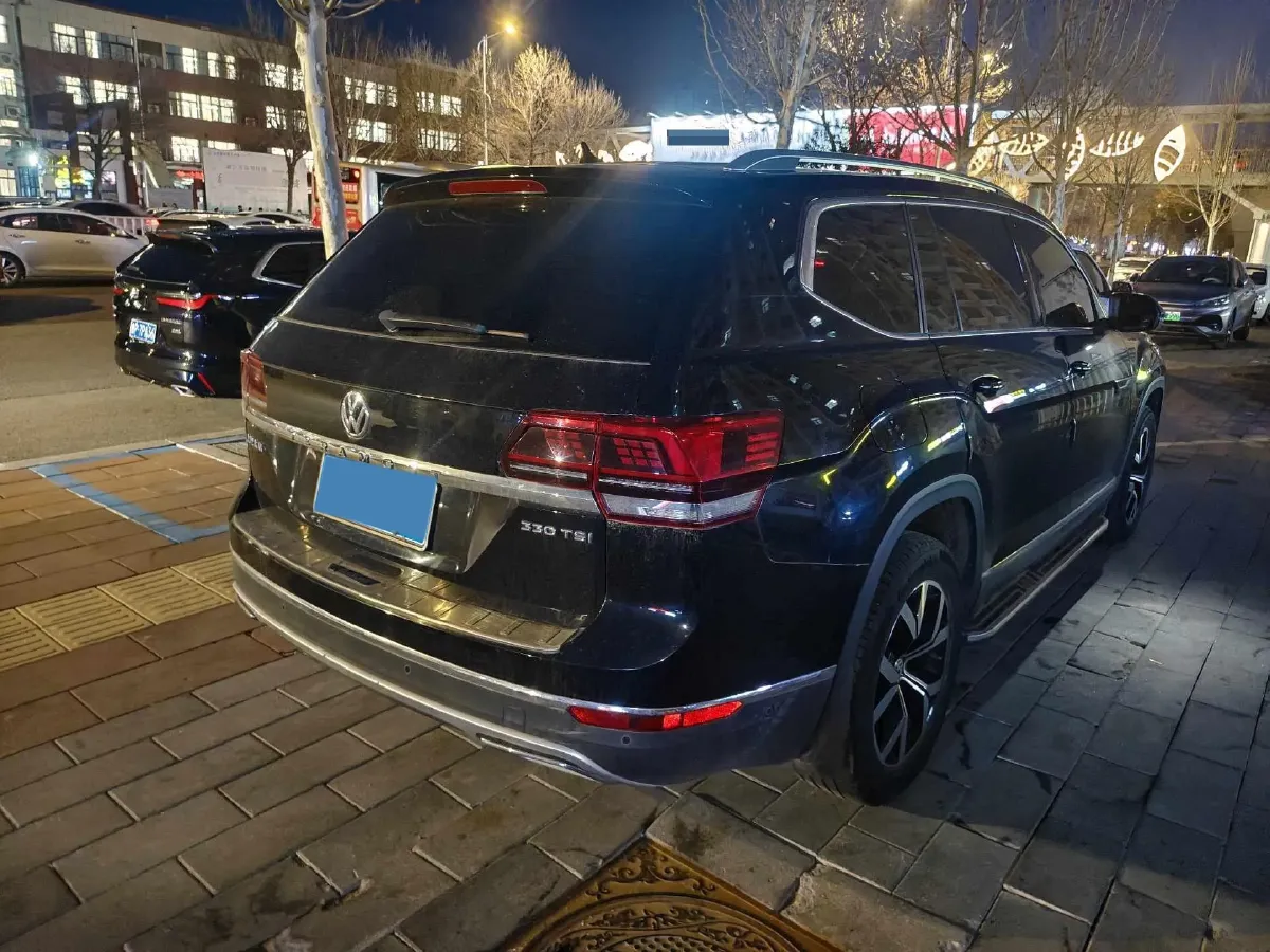 2017 Volkswagen Teramont 2.0T 186HP L4 7DCT,autocango,china used car exporter,china ev exporter,chinese used car exporter,chinese used ev exporter