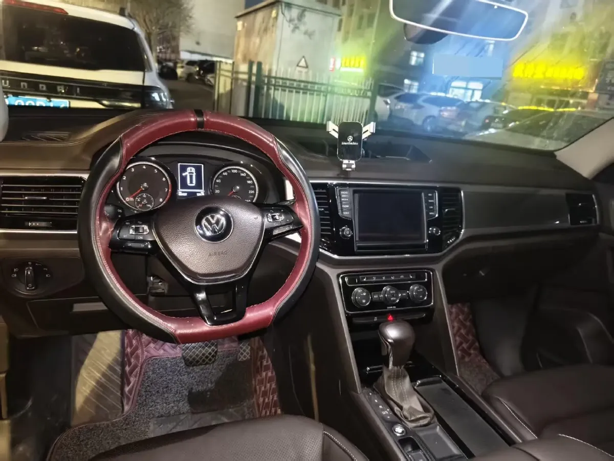 2017 Volkswagen Teramont 2.0T 186HP L4 7DCT,autocango,china used car exporter,china ev exporter,chinese used car exporter,chinese used ev exporter