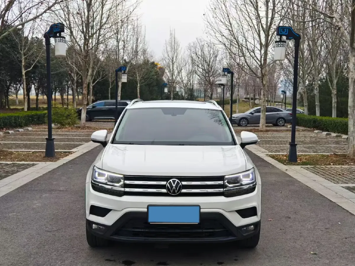 2022 Volkswagen Tharu 1.4T 150HP L4 7DCT,autocango,china used car exporter,china ev exporter,chinese used car exporter,chinese used ev exporter