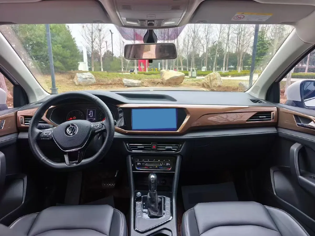 2022 Volkswagen Tharu 1.4T 150HP L4 7DCT,autocango,china used car exporter,china ev exporter,chinese used car exporter,chinese used ev exporter