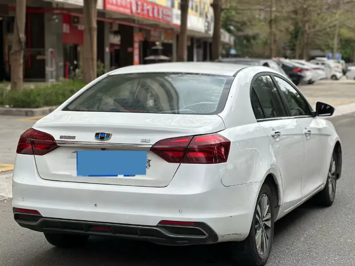 2018 Geely Emgrand 1.5L 109HP L4 5MT,autocango,china used car exporter,china ev exporter,chinese used car exporter,chinese used ev exporter