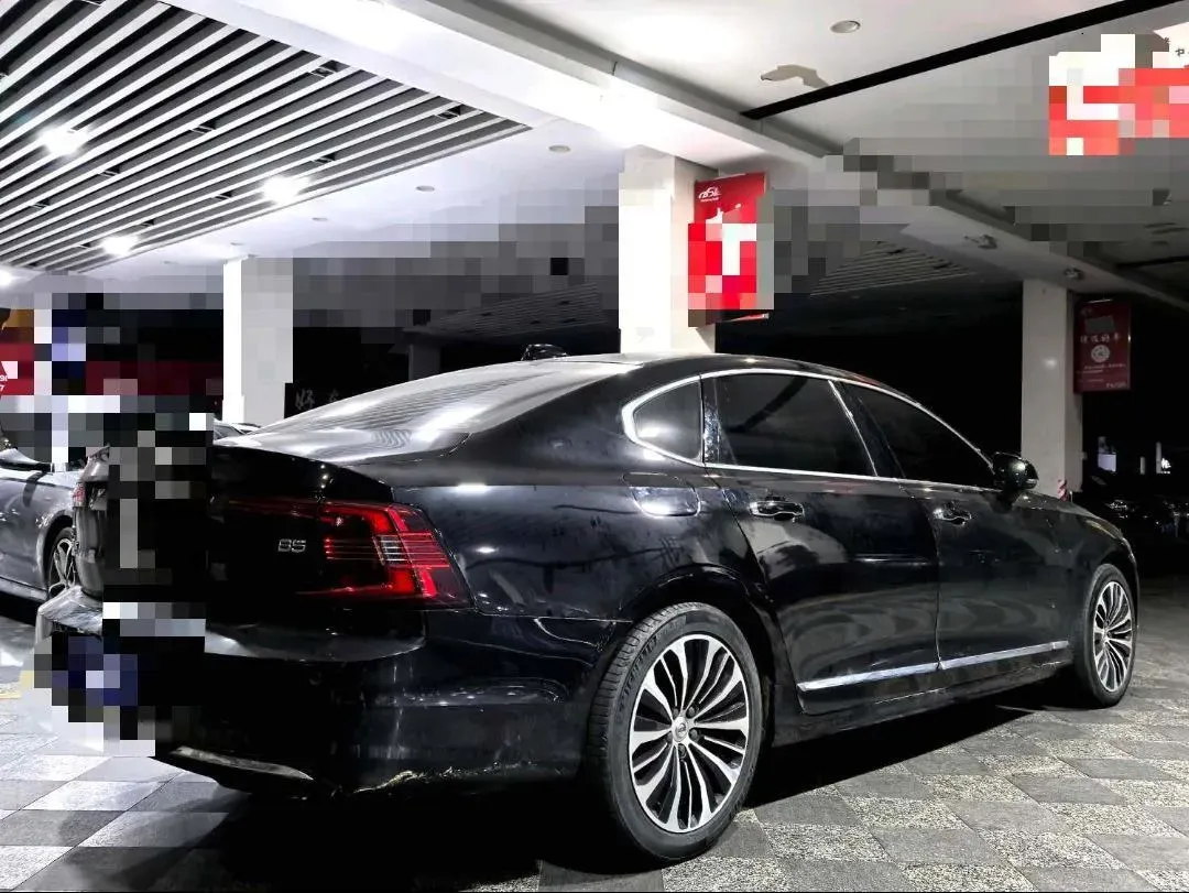 2023 Volvo S90 2.0T 250HP L4 8AT,autocango,china used car exporter,china ev exporter,chinese used car exporter,chinese used ev exporter