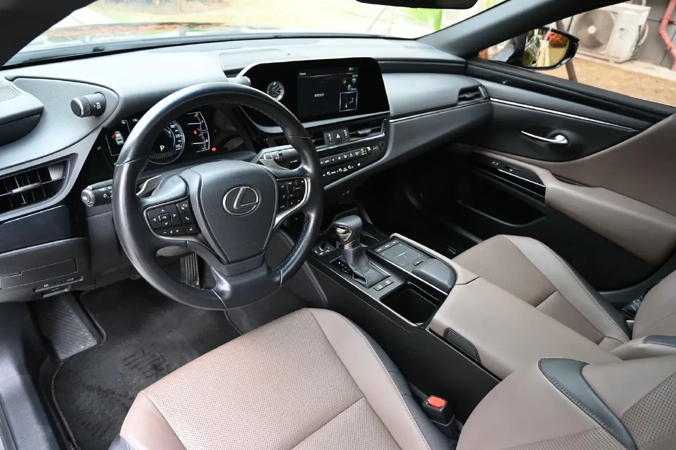 2021 Lexus ES 2.5L 178HP L4 E-CVT Hybrid,autocango,china used car exporter,china ev exporter,chinese used car exporter,chinese used ev exporter