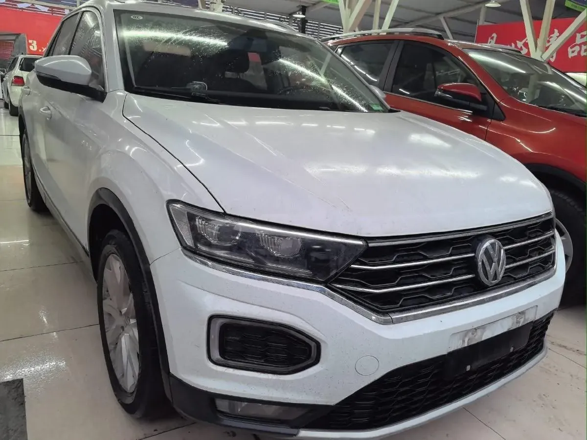 2019 Volkswagen T-Roc 1.4T 131HP L4 7DCT,autocango,china used car exporter,china ev exporter,chinese used car exporter,chinese used ev exporter