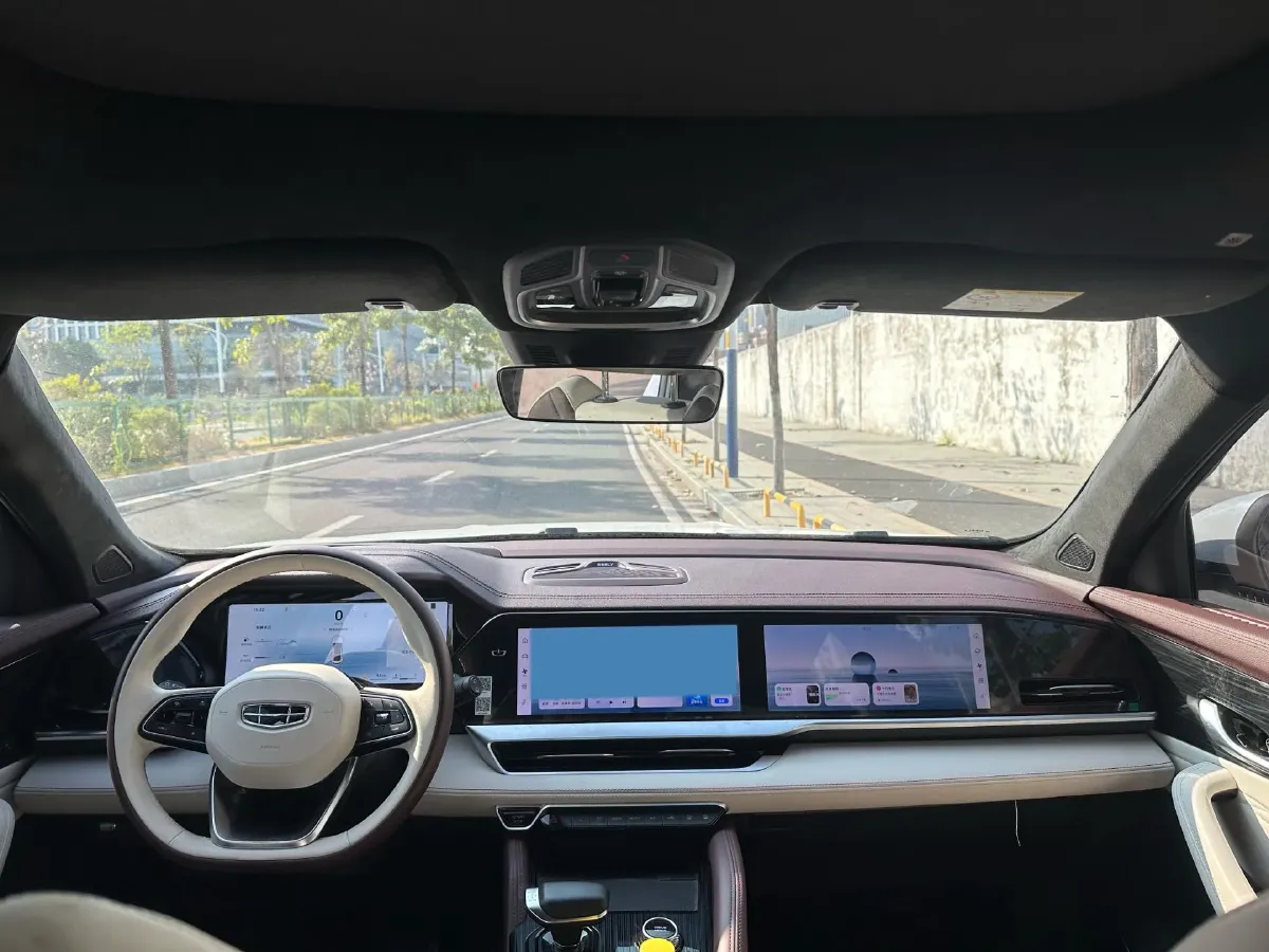 2024 Geely Monjaro 2.0T 238HP L4 8AT,autocango,china used car exporter,china ev exporter,chinese used car exporter,chinese used ev exporter