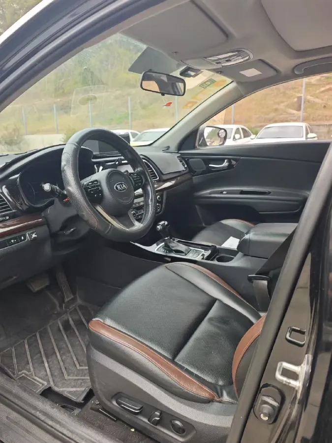 2017 Kia Cachet 1.8L 143HP L4 6AT,autocango,china used car exporter,china ev exporter,chinese used car exporter,chinese used ev exporter