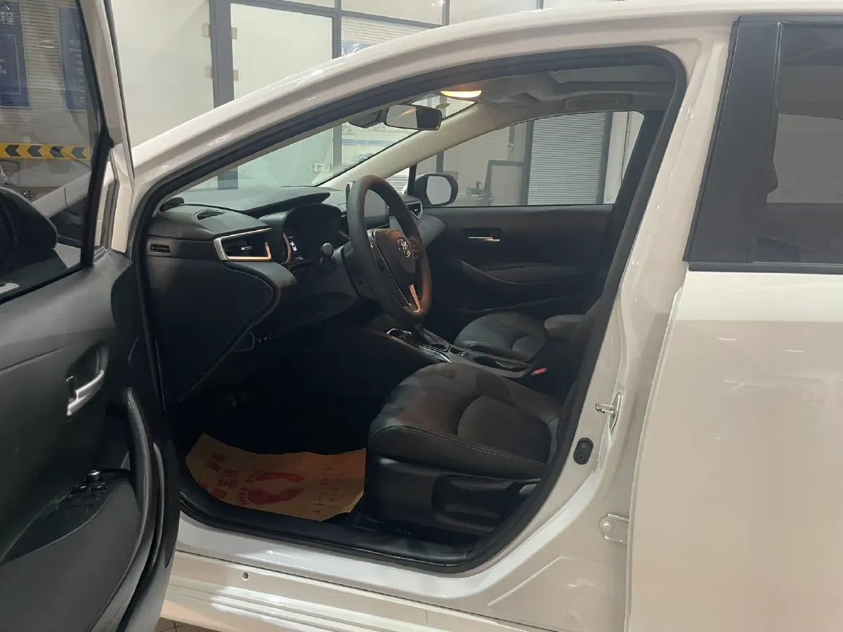 2021 Toyota Corolla 1.5L 121HP L3 CVT,autocango,china used car exporter,china ev exporter,chinese used car exporter,chinese used ev exporter