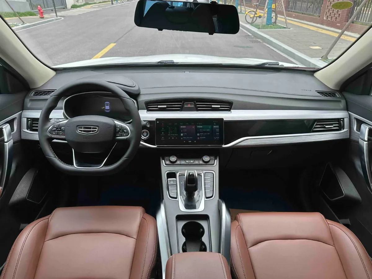 2021 Geely Azkarra 1.8T 184HP L4 7DCT,autocango,china used car exporter,china ev exporter,chinese used car exporter,chinese used ev exporter