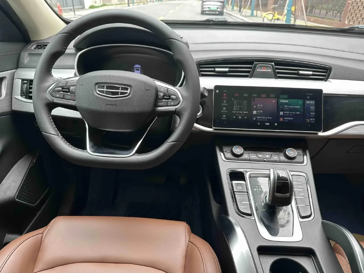 2021 Geely Azkarra 1.8T 184HP L4 7DCT,autocango,china used car exporter,china ev exporter,chinese used car exporter,chinese used ev exporter