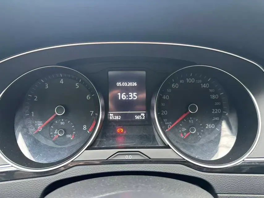 2019 Volkswagen Magotan 2.0T 186HP L4 7DCT,autocango,china used car exporter,china ev exporter,chinese used car exporter,chinese used ev exporter