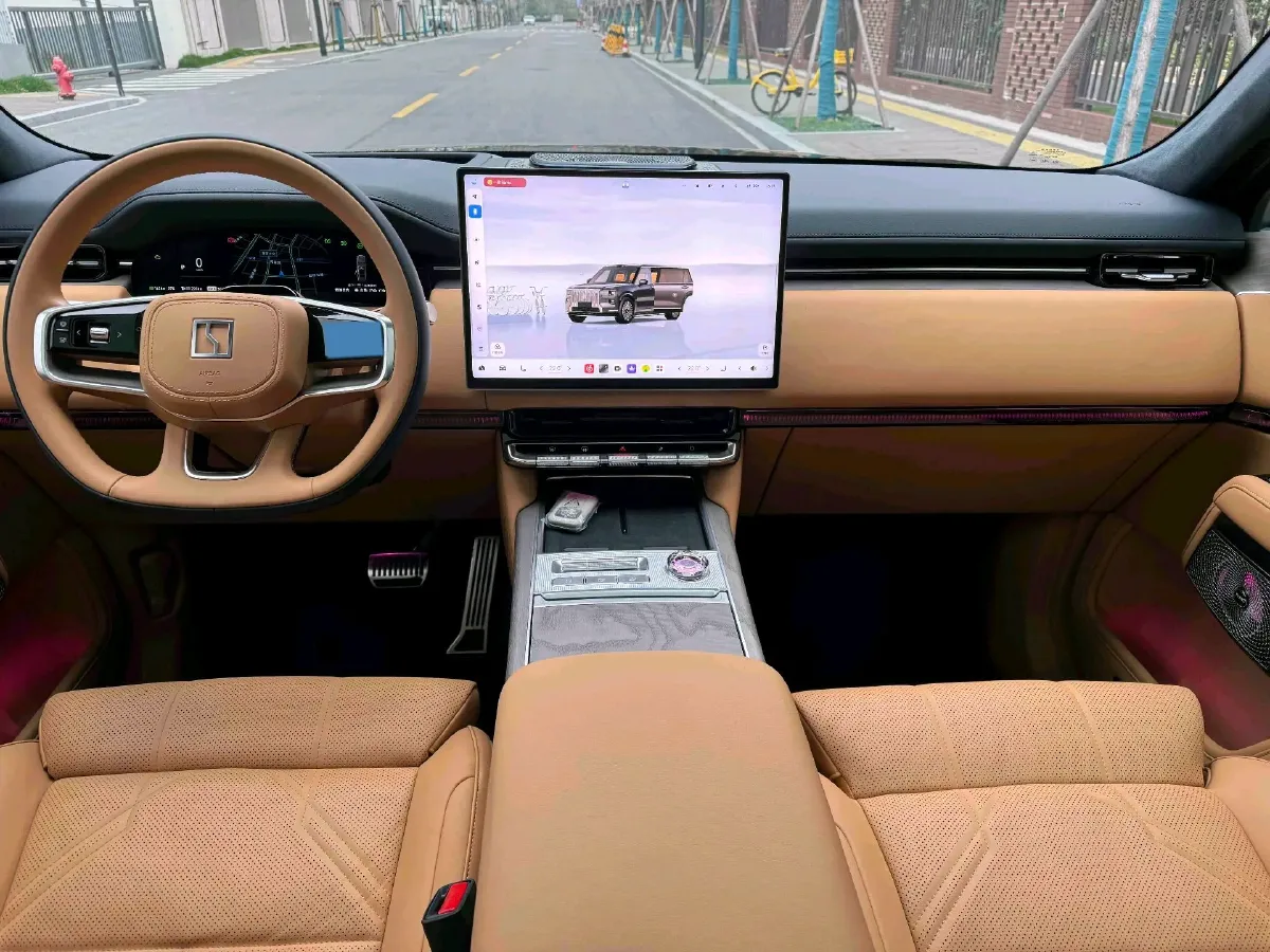 2025 Zeekr 9X 2.0T 279HP L4 1DHT PHEV,autocango,china used car exporter,china ev exporter,chinese used car exporter,chinese used ev exporter