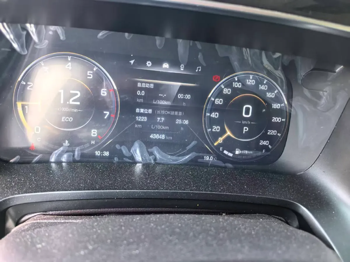 2021 GAC Trumpchi M8 2.0T 252HP L4 8AT,autocango,china used car exporter,china ev exporter,chinese used car exporter,chinese used ev exporter