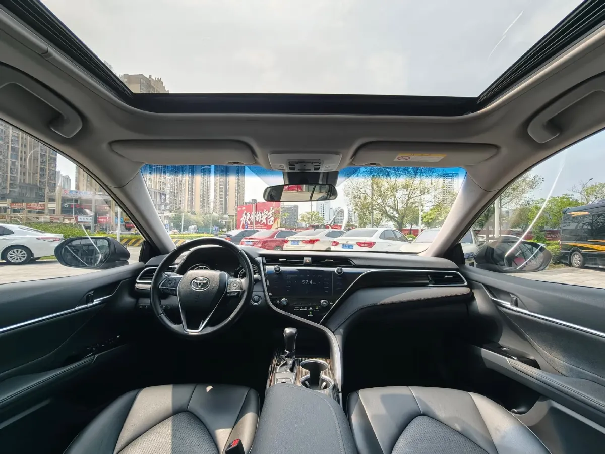 2019 Toyota Camry 2.0L 178HP L4 CVT,autocango,china used car exporter,china ev exporter,chinese used car exporter,chinese used ev exporter