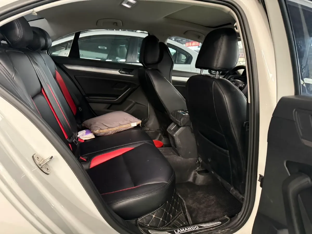 2019 Volkswagen T-Cross 1.4T 150HP L4 7DCT,autocango,china used car exporter,china ev exporter,chinese used car exporter,chinese used ev exporter