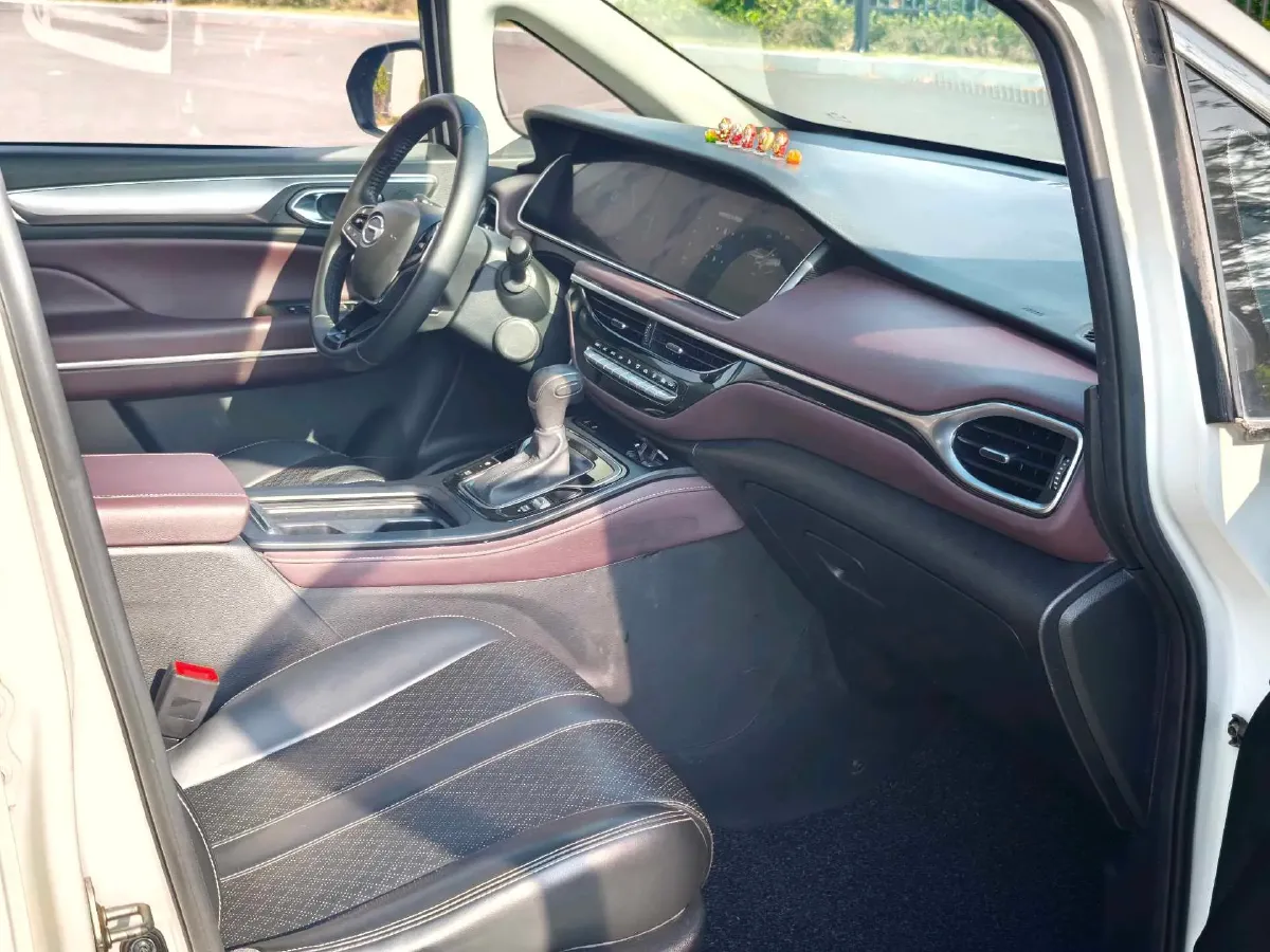 2021 GAC Trumpchi M6 1.5T 169HP L4 7DCT,autocango,china used car exporter,china ev exporter,chinese used car exporter,chinese used ev exporter