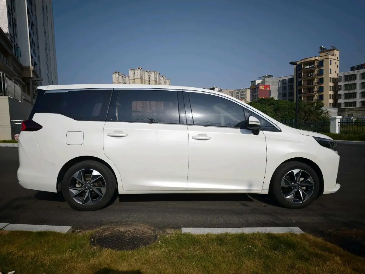 2021 GAC Trumpchi M6 1.5T 169HP L4 7DCT,autocango,china used car exporter,china ev exporter,chinese used car exporter,chinese used ev exporter