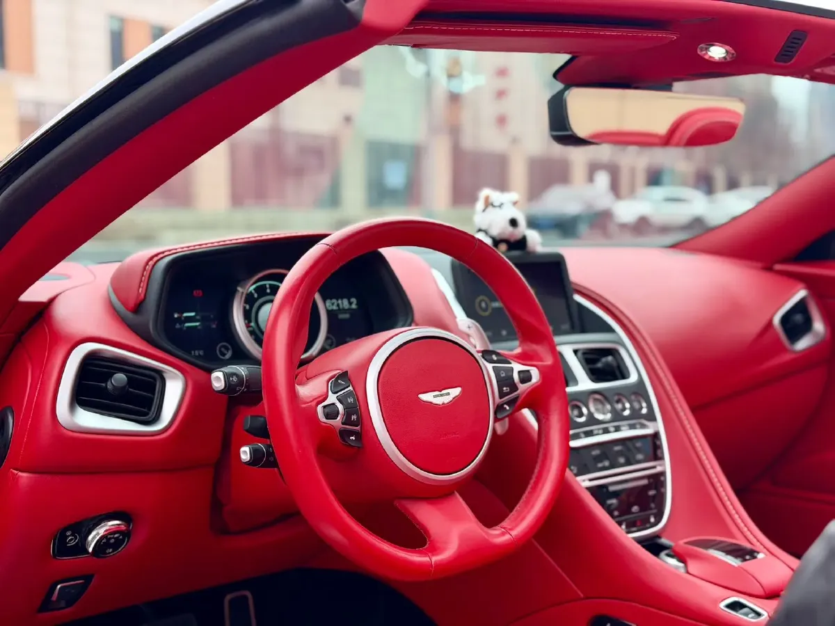 2019 Aston Martin DB11 4.0T 510HP V8 8AT,autocango,china used car exporter,china ev exporter,chinese used car exporter,chinese used ev exporter