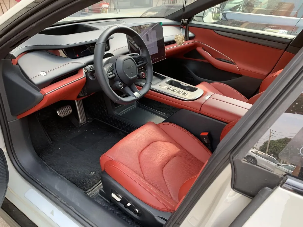 2024 MI SU7 BEV 101KWH,autocango,china used car exporter,china ev exporter,chinese used car exporter,chinese used ev exporter