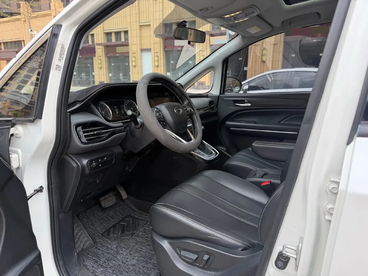 2021 GAC Trumpchi M6 1.5T 169HP L4 7DCT,autocango,china used car exporter,china ev exporter,chinese used car exporter,chinese used ev exporter