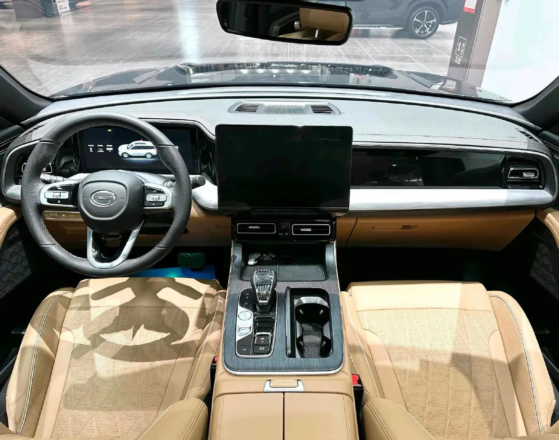 2025 GAC Trumpchi GS8 2.0T 252HP L4 8AT,autocango,china used car exporter,china ev exporter,chinese used car exporter,chinese used ev exporter