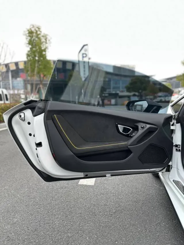 2020 Lamborghini Huracán 5.2L 611HP V10 7DCT,autocango,china used car exporter,china ev exporter,chinese used car exporter,chinese used ev exporter