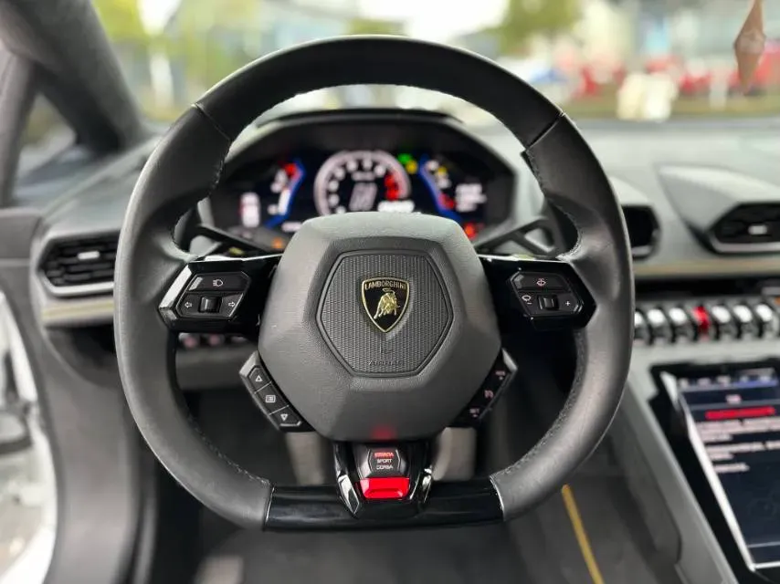 2020 Lamborghini Huracán 5.2L 611HP V10 7DCT,autocango,china used car exporter,china ev exporter,chinese used car exporter,chinese used ev exporter