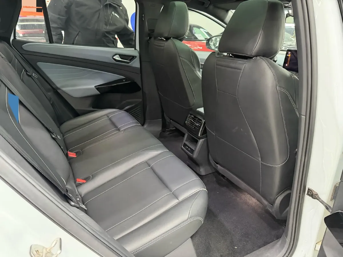 2023 Volkswagen ID.4 X BEV 52.8KWH,autocango,china used car exporter,china ev exporter,chinese used car exporter,chinese used ev exporter