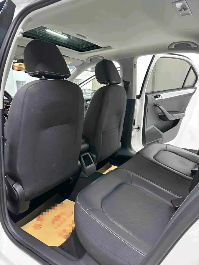 2020 Skoda Rapid 1.5L 112HP L4 6AT,autocango,china used car exporter,china ev exporter,chinese used car exporter,chinese used ev exporter