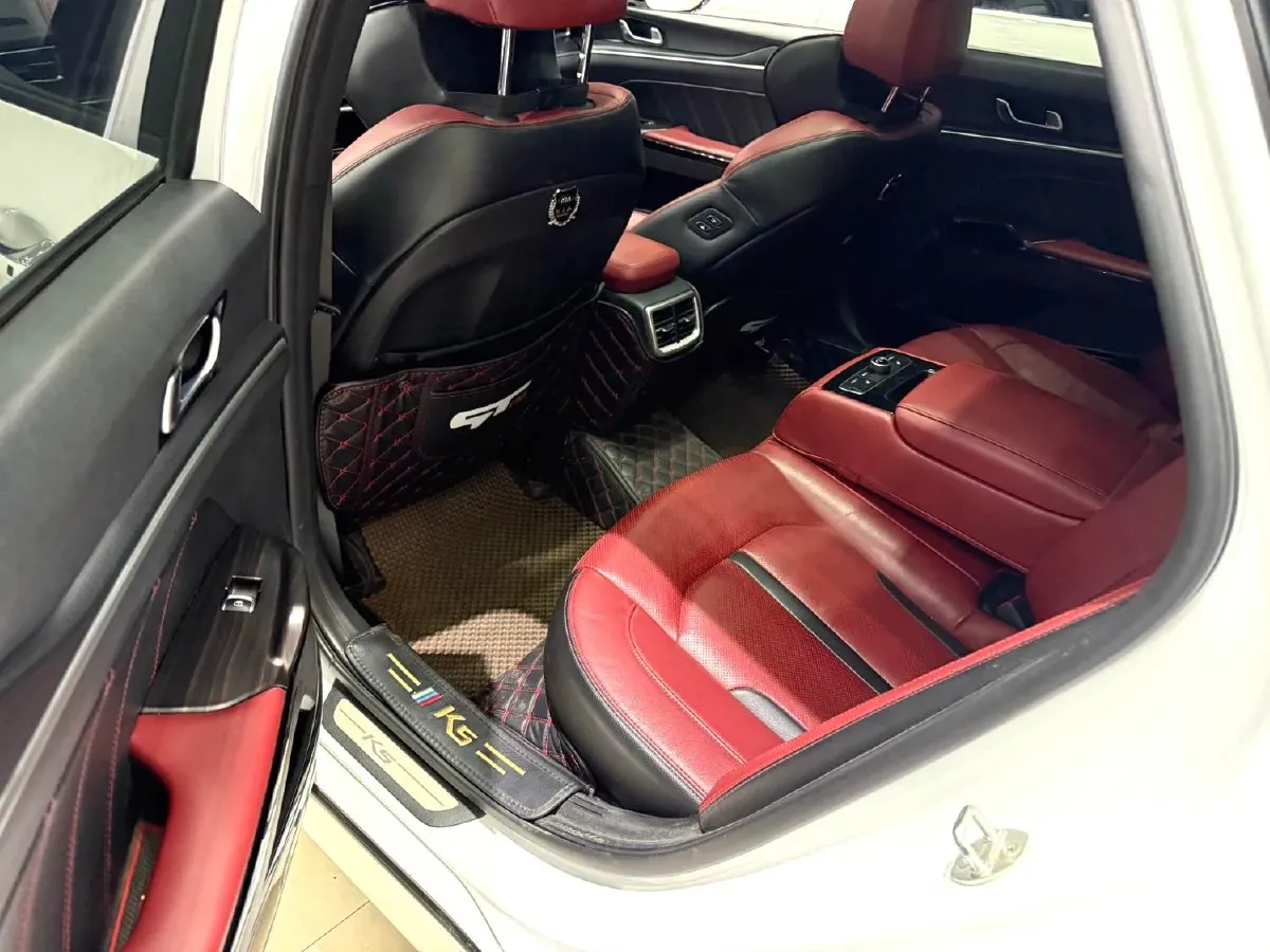 2020 Kia K5 2.0T 240HP L4 8AT,autocango,china used car exporter,china ev exporter,chinese used car exporter,chinese used ev exporter