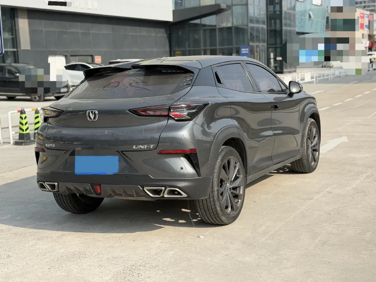 2020 ChangAn UNI-T 1.5T 180HP L4 7DCT,autocango,china used car exporter,china ev exporter,chinese used car exporter,chinese used ev exporter