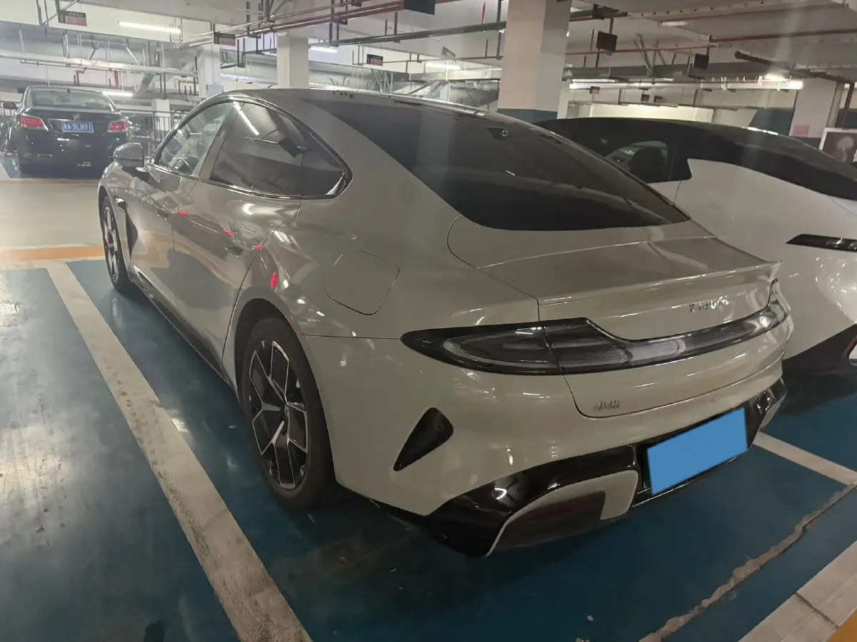 2024 MI SU7 BEV 94.3KWH,autocango,china used car exporter,china ev exporter,chinese used car exporter,chinese used ev exporter