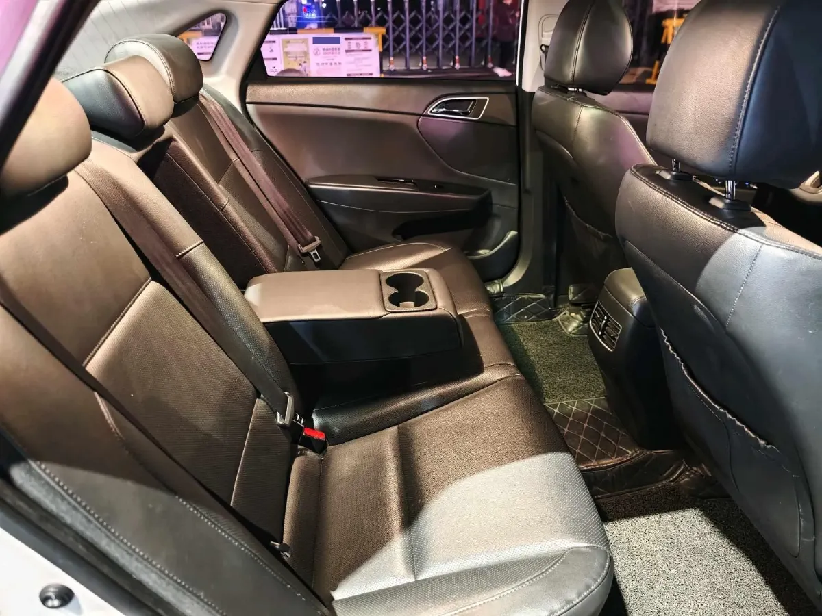 2017 Hyundai Mistra 1.8L 143HP L4 6AT,autocango,china used car exporter,china ev exporter,chinese used car exporter,chinese used ev exporter