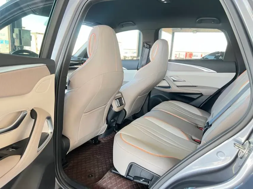 2024 BYD Song Pro 1.5L 110HP L4 E-CVT PHEV 12.9KWH,autocango,china used car exporter,china ev exporter,chinese used car exporter,chinese used ev exporter