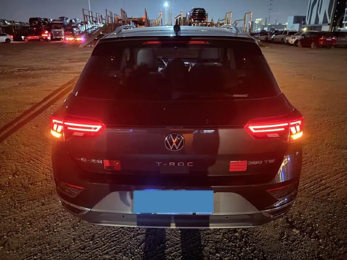 2021 Volkswagen T-Roc 1.4T 150HP L4 7DCT,autocango,china used car exporter,china ev exporter,chinese used car exporter,chinese used ev exporter