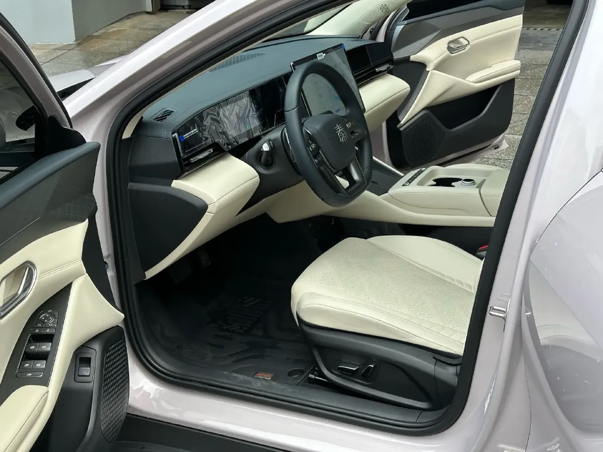 2025 BYD QinL BEV,autocango,china used car exporter,china ev exporter,chinese used car exporter,chinese used ev exporter