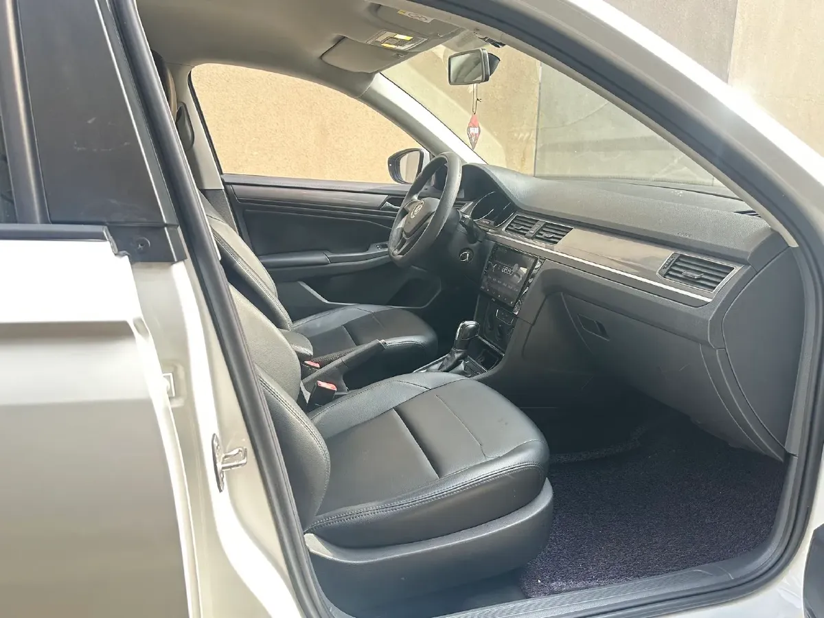 2018 Volkswagen Bora 1.5L 110HP L4 6AT,autocango,china used car exporter,china ev exporter,chinese used car exporter,chinese used ev exporter