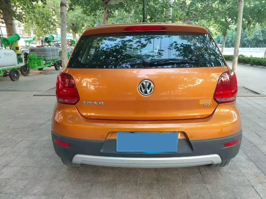 2018 Landwind XiaoYao 1.5T 163HP L4 CVT,autocango,china used car exporter,china ev exporter,chinese used car exporter,chinese used ev exporter