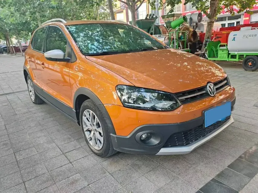 2018 Landwind XiaoYao 1.5T 163HP L4 CVT,autocango,china used car exporter,china ev exporter,chinese used car exporter,chinese used ev exporter