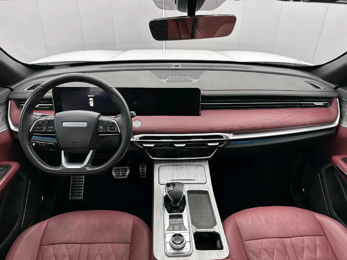 2023 ChangAn Oshan X7 Plus 1.5T 188HP L4 7DCT,autocango,china used car exporter,china ev exporter,chinese used car exporter,chinese used ev exporter