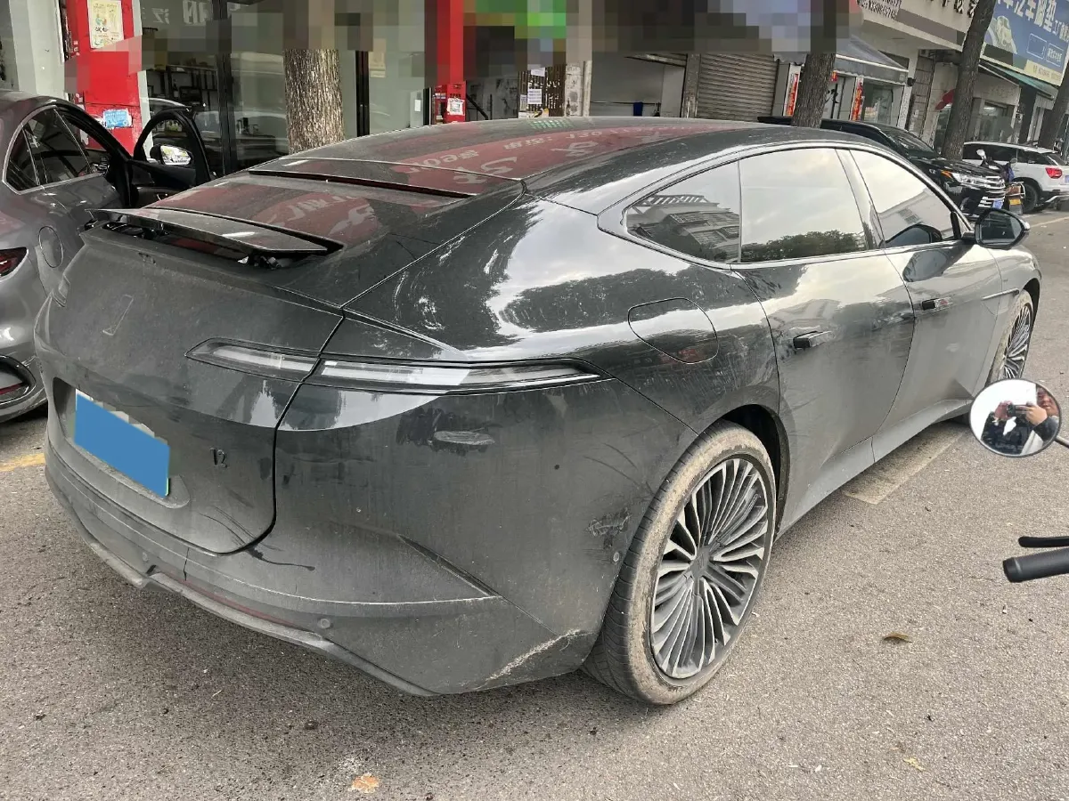 2025 Avatr 12 1.5T 156HP L4 REEV 39.05KWH,autocango,china used car exporter,china ev exporter,chinese used car exporter,chinese used ev exporter