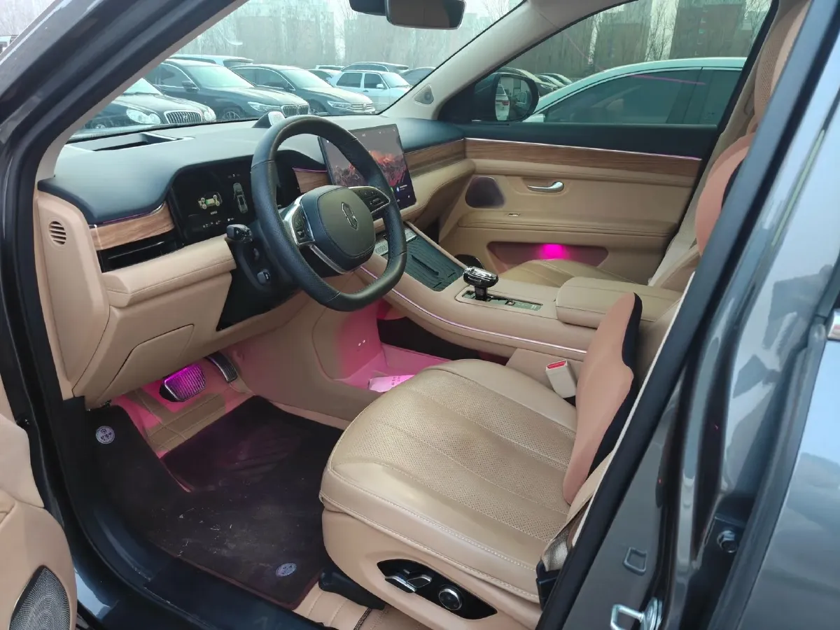 2022 Infiniti Q50L 2.0T 211HP L4 7AT,autocango,china used car exporter,china ev exporter,chinese used car exporter,chinese used ev exporter